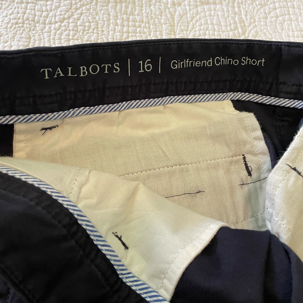 Talbots Girlfriend Chino Navy Shorts Size 16